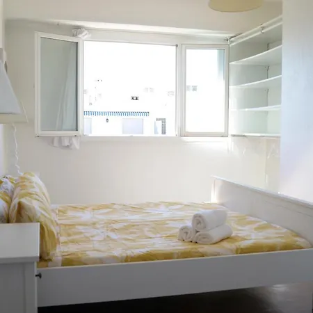 Apartment Bright With Sea View